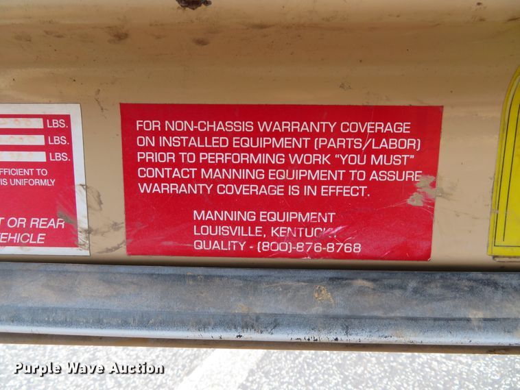 image for item DE8242 2006 Ford F450 Super Duty XL Crew Cab flat dump bed truck