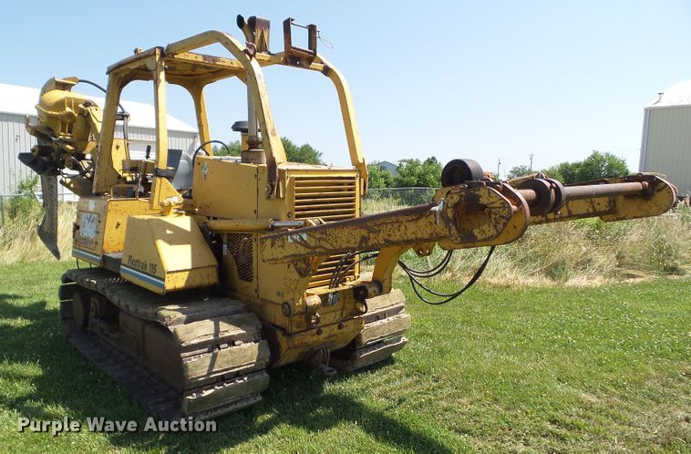 image for item DF0779 1997 Vermeer FLX115 vibratory cable plow