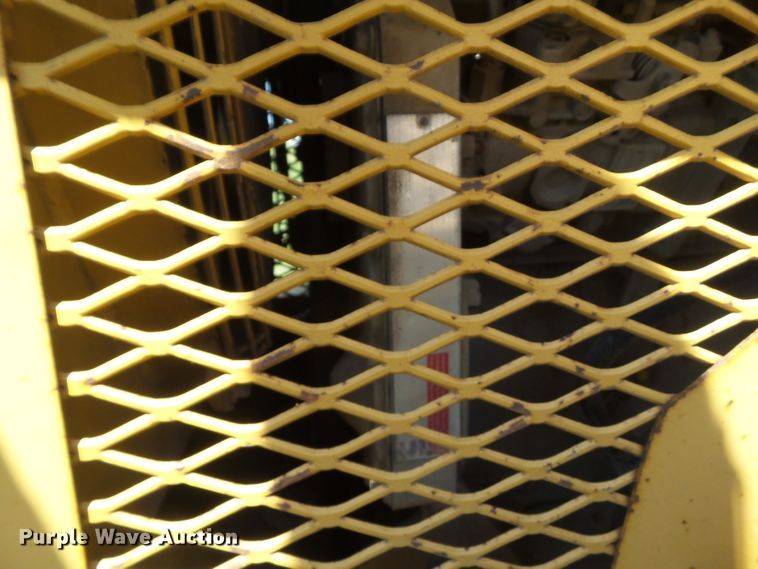 image for item DF0779 1997 Vermeer FLX115 vibratory cable plow