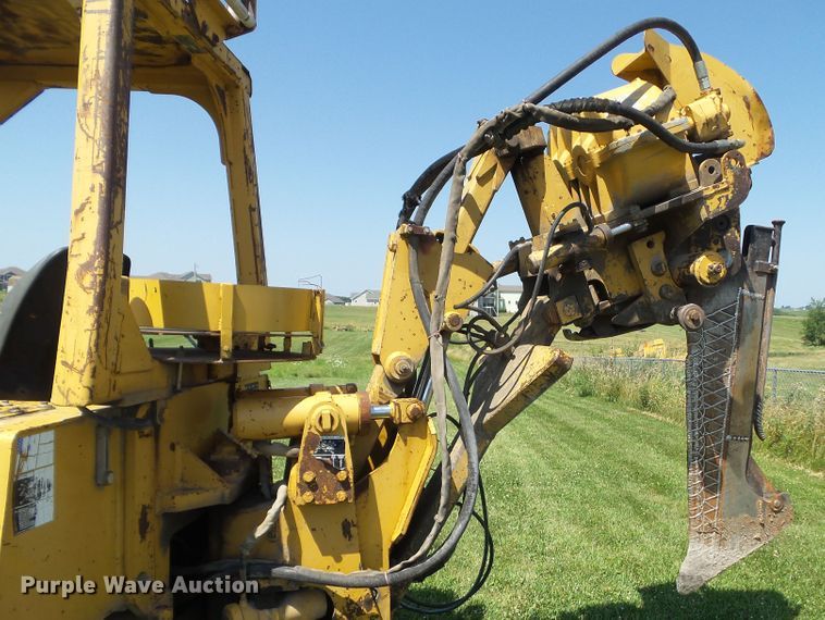 image for item DF0779 1997 Vermeer FLX115 vibratory cable plow