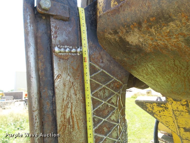 image for item DF0779 1997 Vermeer FLX115 vibratory cable plow