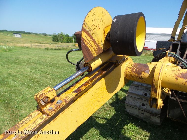 image for item DF0780 1999 Vermeer P125 vibratory cable plow