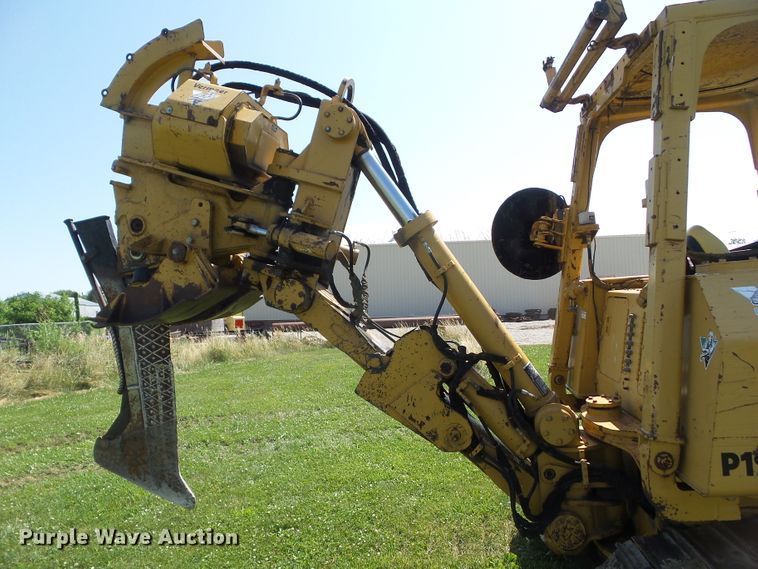 image for item DF0780 1999 Vermeer P125 vibratory cable plow