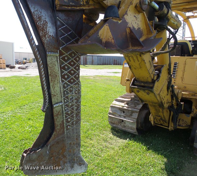 image for item DF0780 1999 Vermeer P125 vibratory cable plow