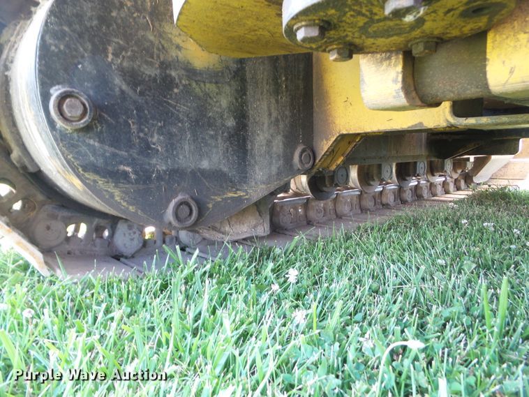 image for item DF0780 1999 Vermeer P125 vibratory cable plow