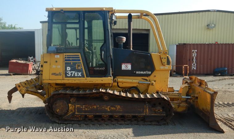 image for item DF2135 2008 Komatsu D37EX-21A dozer