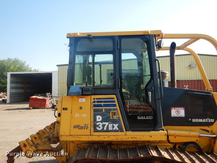 image for item DF2135 2008 Komatsu D37EX-21A dozer