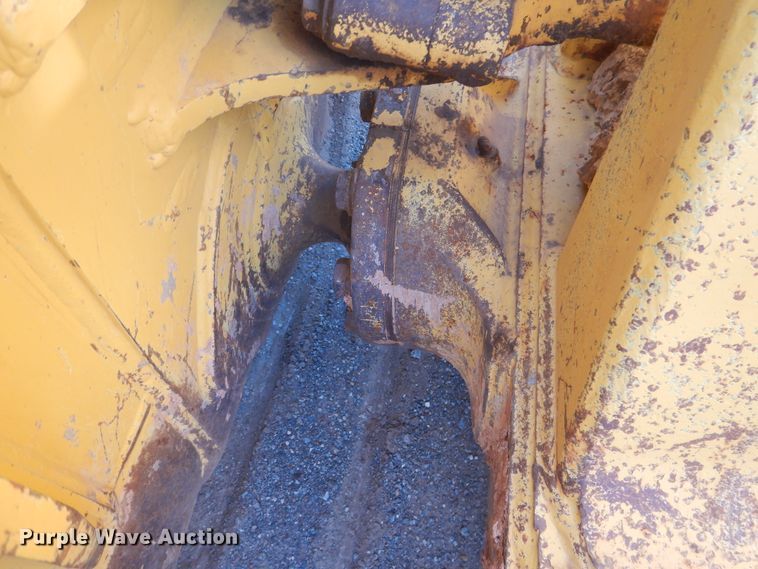 image for item DF2135 2008 Komatsu D37EX-21A dozer