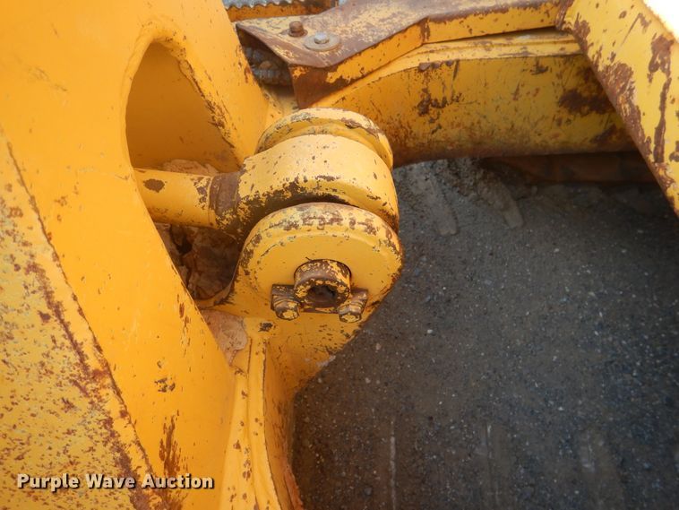image for item DF2135 2008 Komatsu D37EX-21A dozer