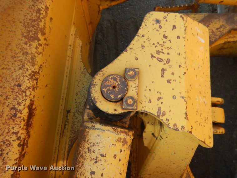 image for item DF2135 2008 Komatsu D37EX-21A dozer