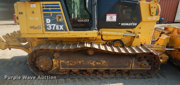 image for item DF2135 2008 Komatsu D37EX-21A dozer