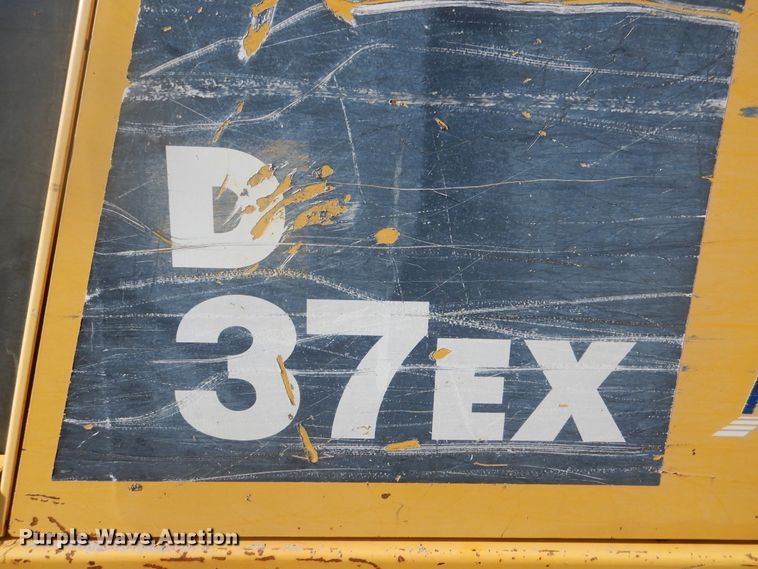 image for item DF2135 2008 Komatsu D37EX-21A dozer
