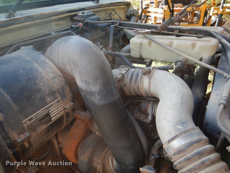 image for item DF2136 1995 Ford Aeromax L9000 semi truck