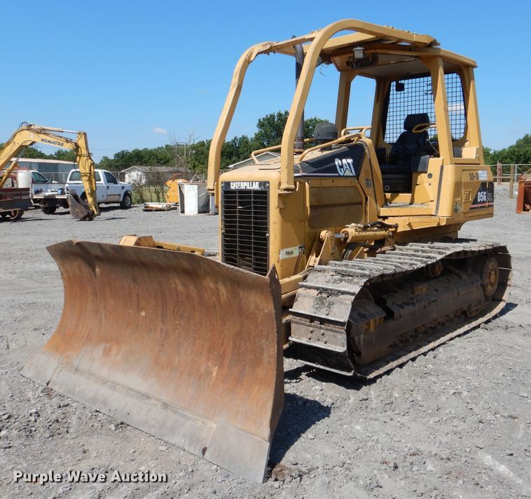 image for item DF2173 2006 Caterpillar D5G XL dozer