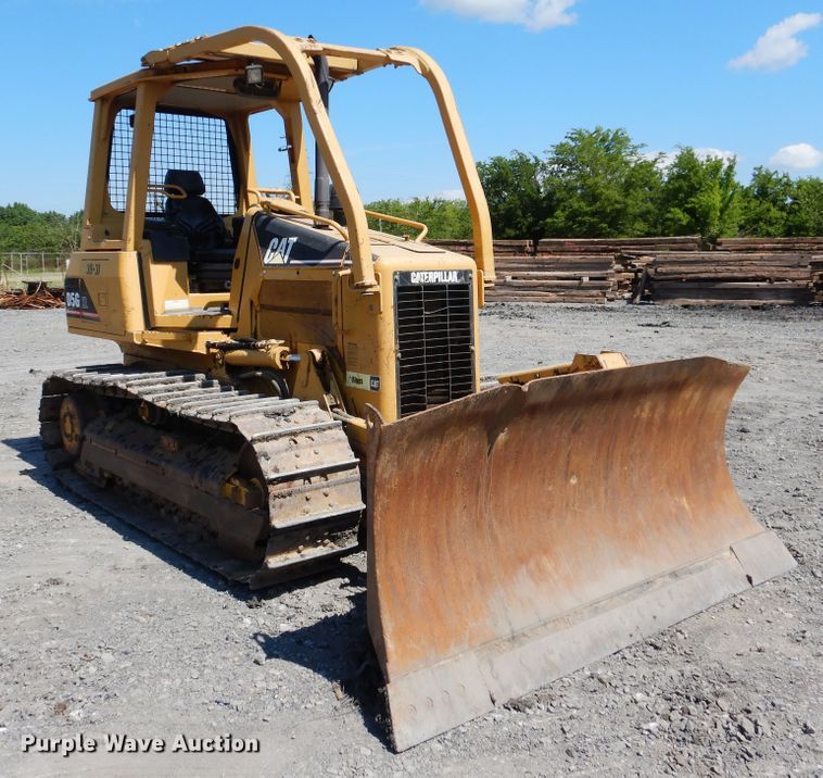 image for item DF2173 2006 Caterpillar D5G XL dozer
