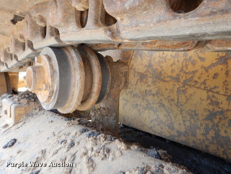 image for item DF2173 2006 Caterpillar D5G XL dozer