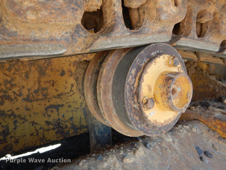 image for item DF2173 2006 Caterpillar D5G XL dozer