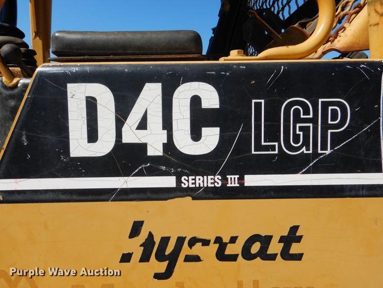 image for item DF2174 2001 Caterpillar D4C LGP dozer