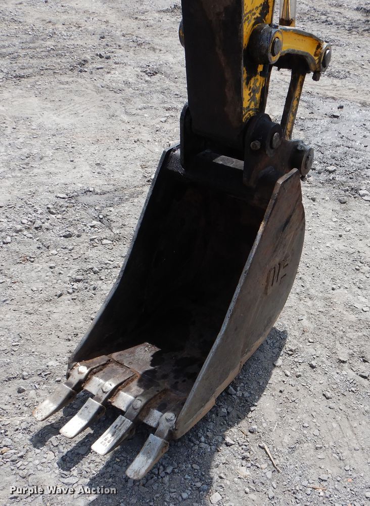 image for item DF2202 2007 Komatsu PC78MR mini excavator