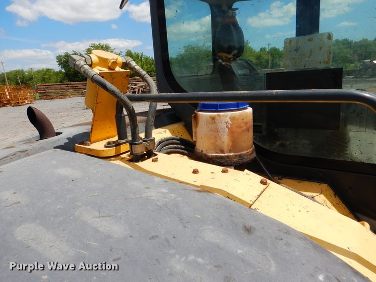 image for item DF2202 2007 Komatsu PC78MR mini excavator