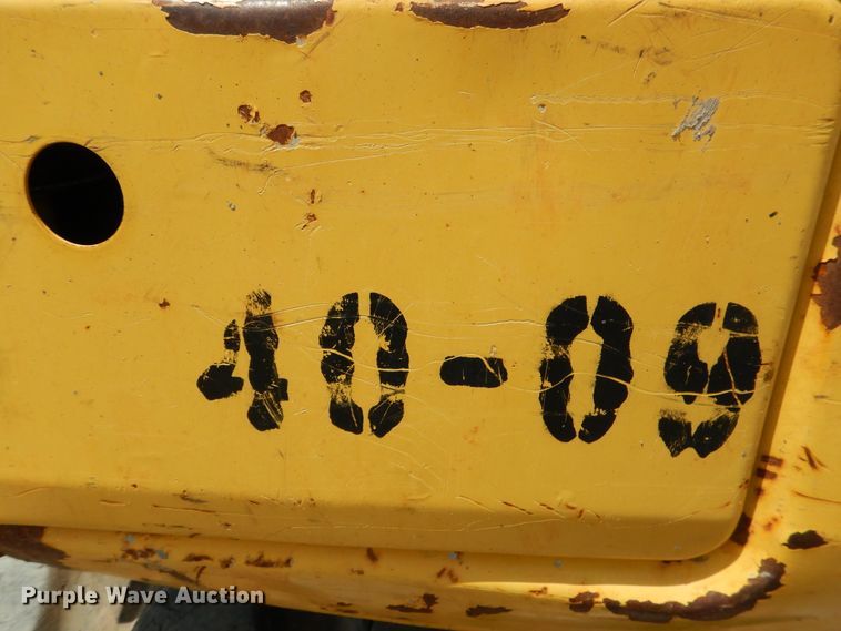 image for item DF2202 2007 Komatsu PC78MR mini excavator