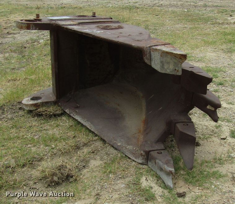 image for item DG1336 Hensley Adco 26V28170 bucket