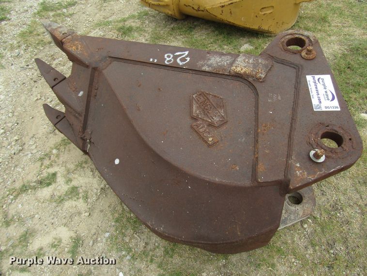 image for item DG1336 Hensley Adco 26V28170 bucket
