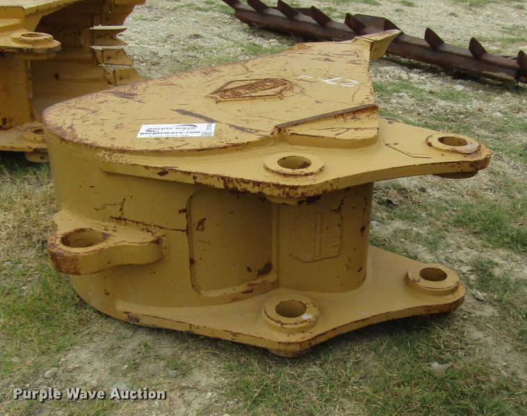 image for item DG1338 Hensley 3R26325C3010 drop bucket