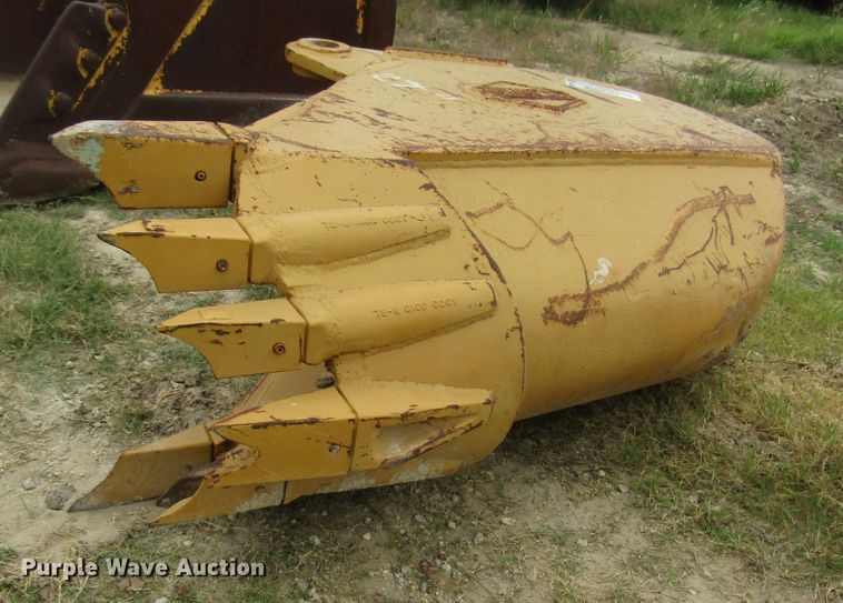 image for item DG1338 Hensley 3R26325C3010 drop bucket