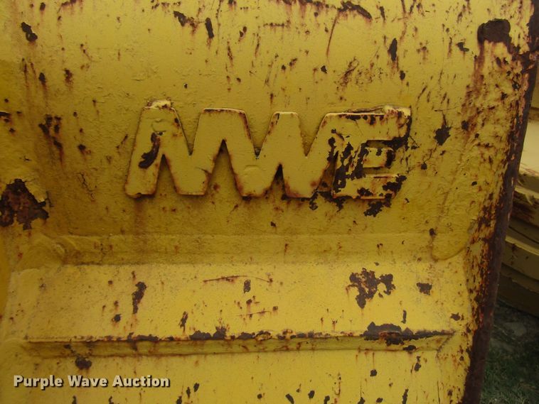 image for item DG1339 MWE bucket