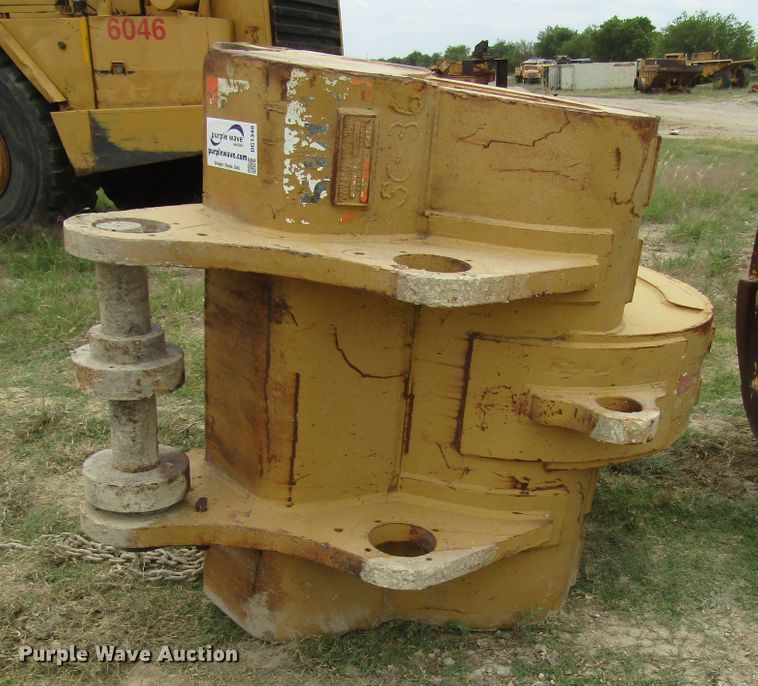 image for item DG1340 Hensley bucket