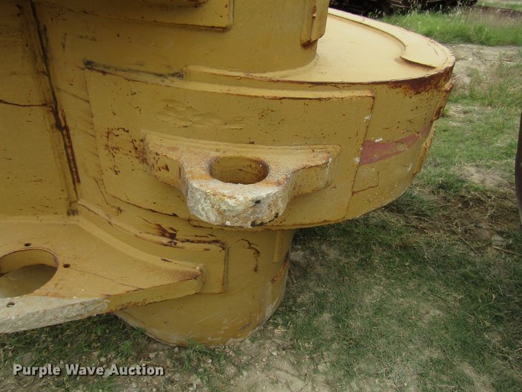 image for item DG1340 Hensley bucket