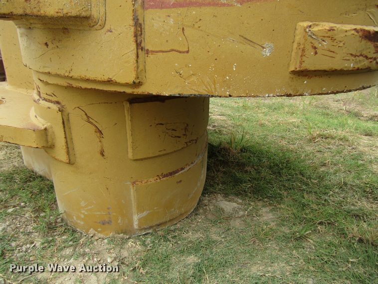 image for item DG1340 Hensley bucket