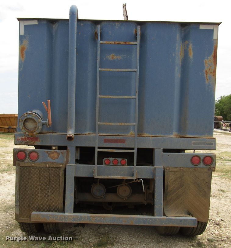 image for item DG1342 2007 Water Boy Products frac tank trailer