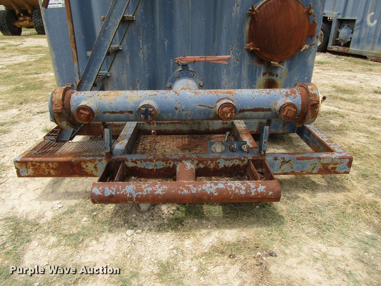 image for item DG1342 2007 Water Boy Products frac tank trailer