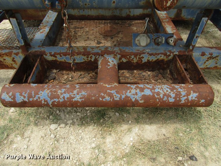 image for item DG1342 2007 Water Boy Products frac tank trailer