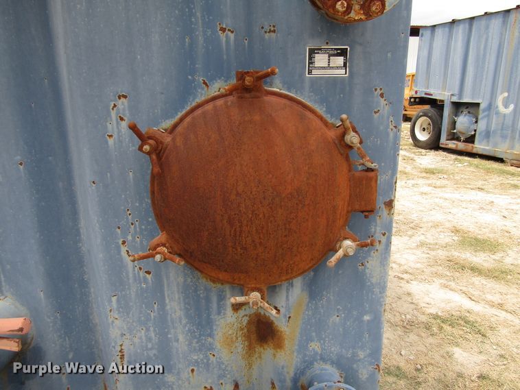 image for item DG1342 2007 Water Boy Products frac tank trailer