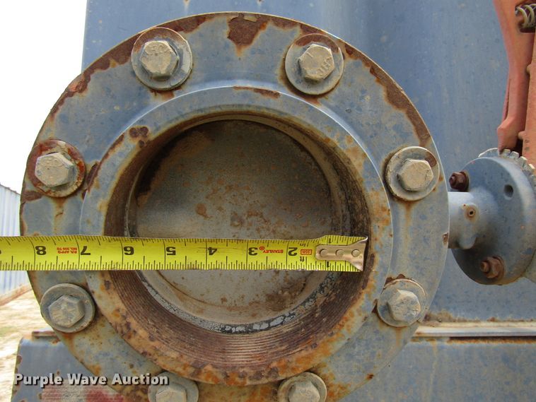 image for item DG1342 2007 Water Boy Products frac tank trailer