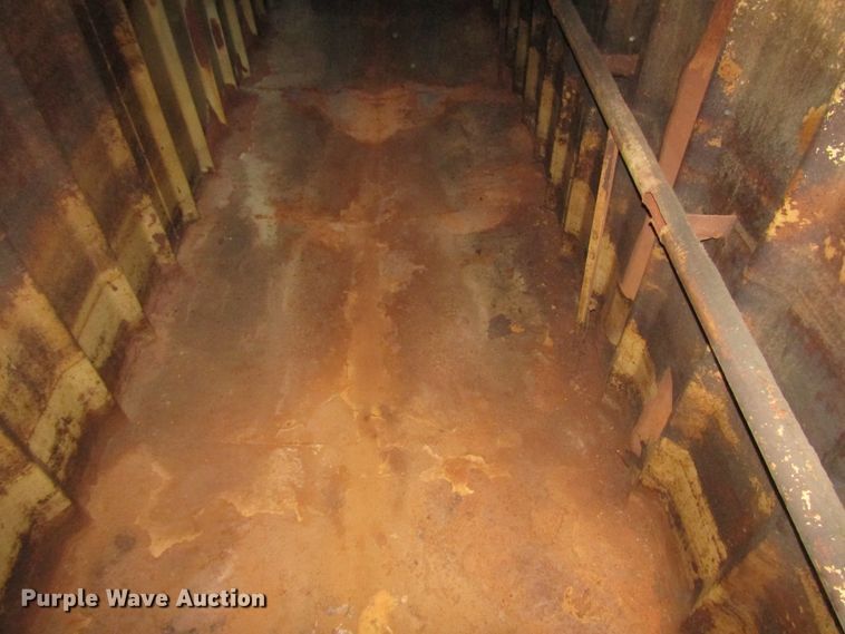 image for item DG1342 2007 Water Boy Products frac tank trailer