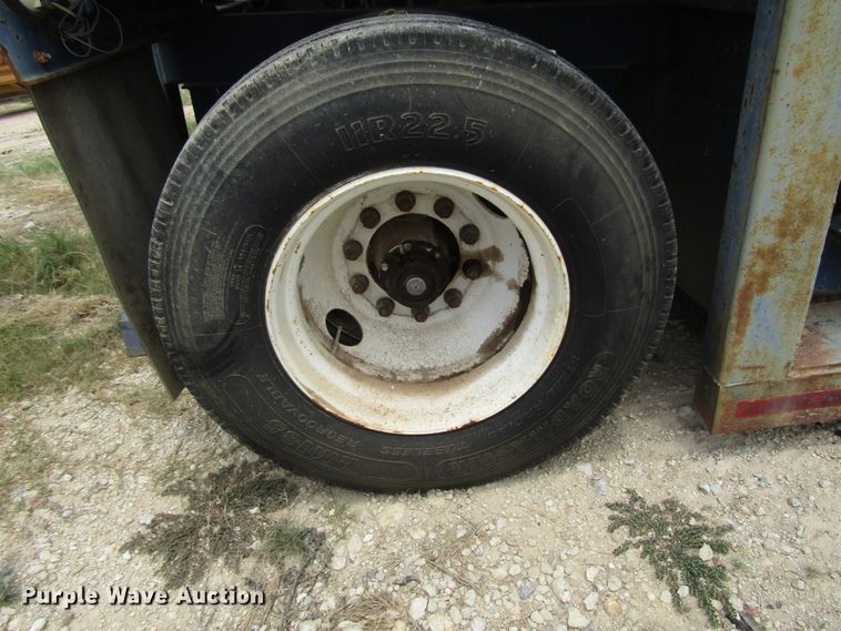 image for item DG1342 2007 Water Boy Products frac tank trailer