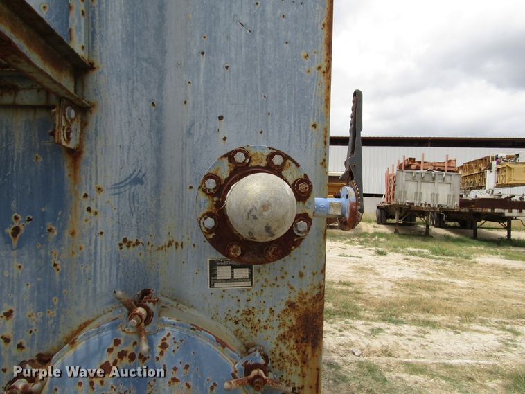 image for item DG1343 2007 Water Boy Products frac tank trailer