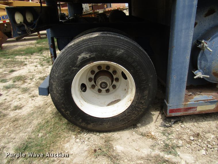 image for item DG1343 2007 Water Boy Products frac tank trailer