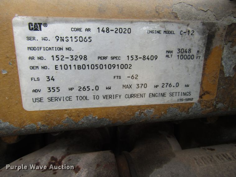 image for item DG1373 1999 Peterbilt 377 truck cab and chassis