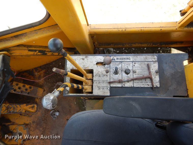 image for item DH3503 1985 Fiat-Allis FR10 wheel loader