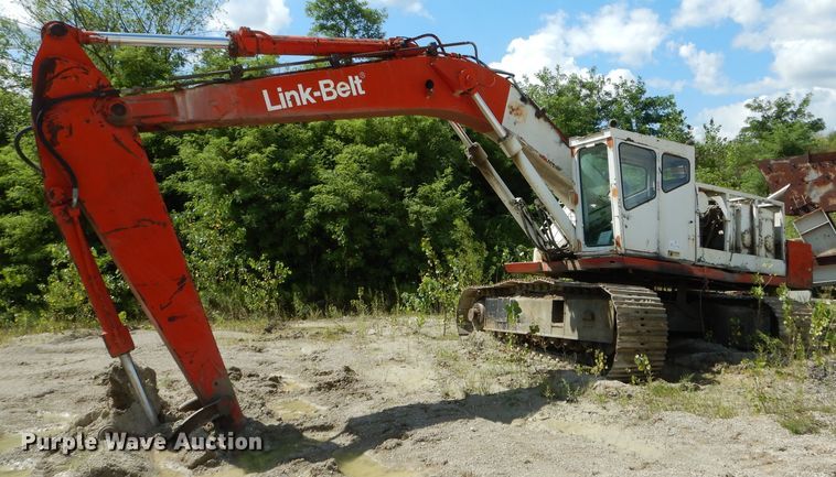 image for item DH6022 Link Belt excavator