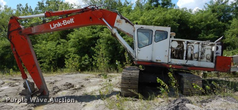 image for item DH6022 Link Belt excavator
