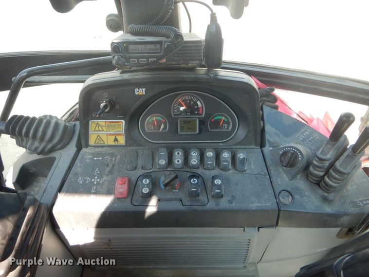 image for item DH6023 2014 Caterpillar 430F backhoe