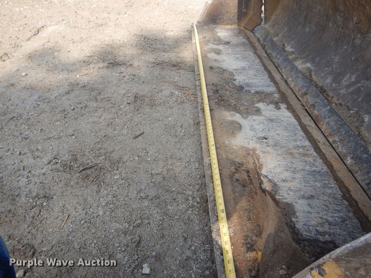 image for item DH6023 2014 Caterpillar 430F backhoe