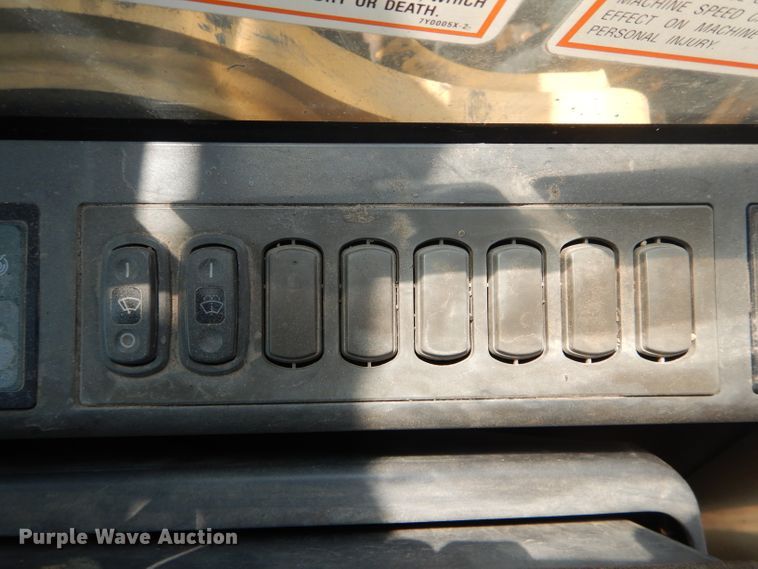 image for item DH6024 2003 Caterpillar 315C L excavator