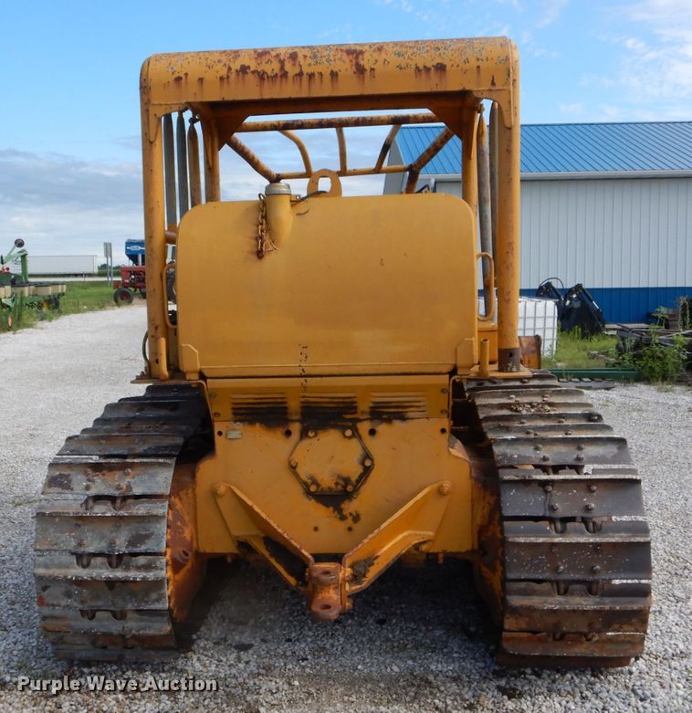 image for item DH6033 1966 Caterpillar D6C dozer